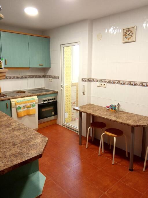 Apartamento Grande, La Mar Esta 5 Minutos Andando Denia Exterior photo